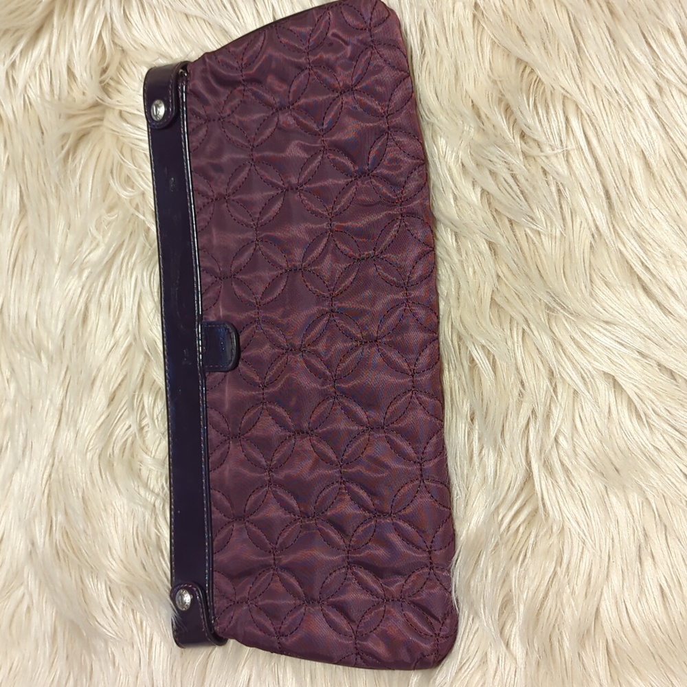 Plum purple Vera Bradley quilted clutch bag purse - Picture 4 of 6
